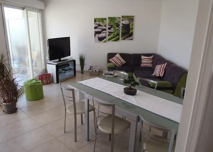 Les Alizes Apartment *